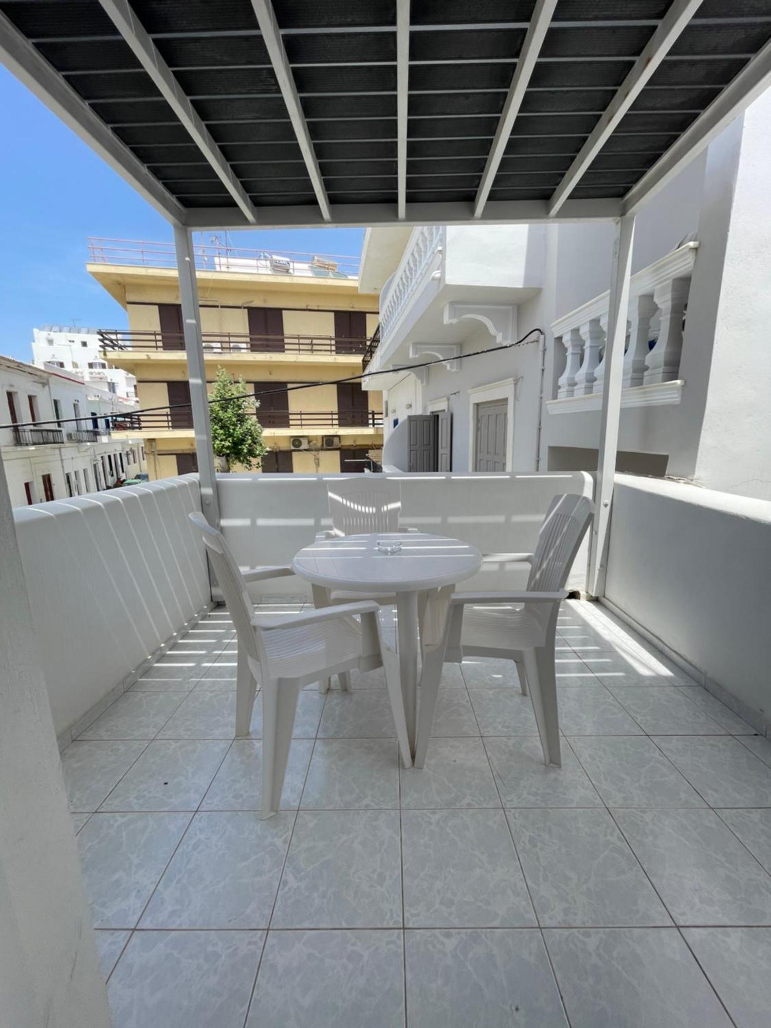 Manto Apartments Tínos المظهر الخارجي الصورة